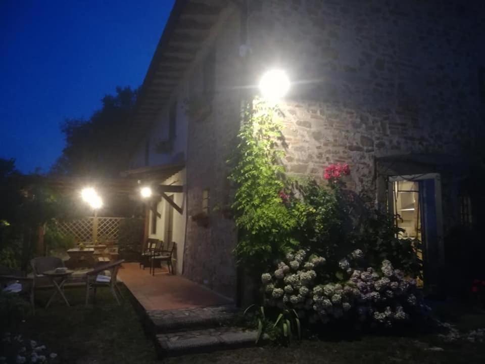 ויקיו Il Mugello B&B מראה חיצוני תמונה